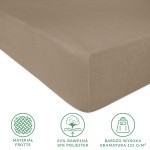 Prześcieradło frotte z gumką 140x200 w kolorze kakao, z widoczną miękką, teksturowaną powierzchnią. Produkt leży na równym tle. W dolnym rogu stoją ikonki z informacjami o materiale (82% bawełna, 18% poliester) oraz gramaturze (155 g/m²).