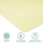 Prześcieradło frotte 140x200 w kolorze kremowym, z gumką, o wysokiej gramaturze 155 g/m². Widoczna faktura materiału frotte. Produkt leży na jednolitym tle, bez dodatkowych dekoracji, podkreślając jego prostotę i jakościowe wykończenie.